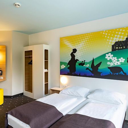 B&B Hotel Goettingen-City Экстерьер фото