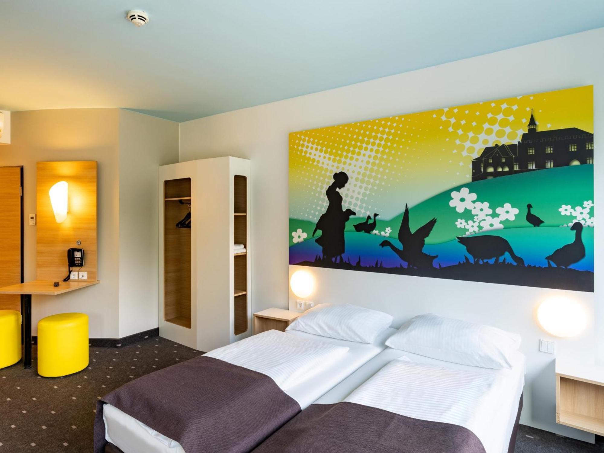 B&B Hotel Goettingen-City Экстерьер фото