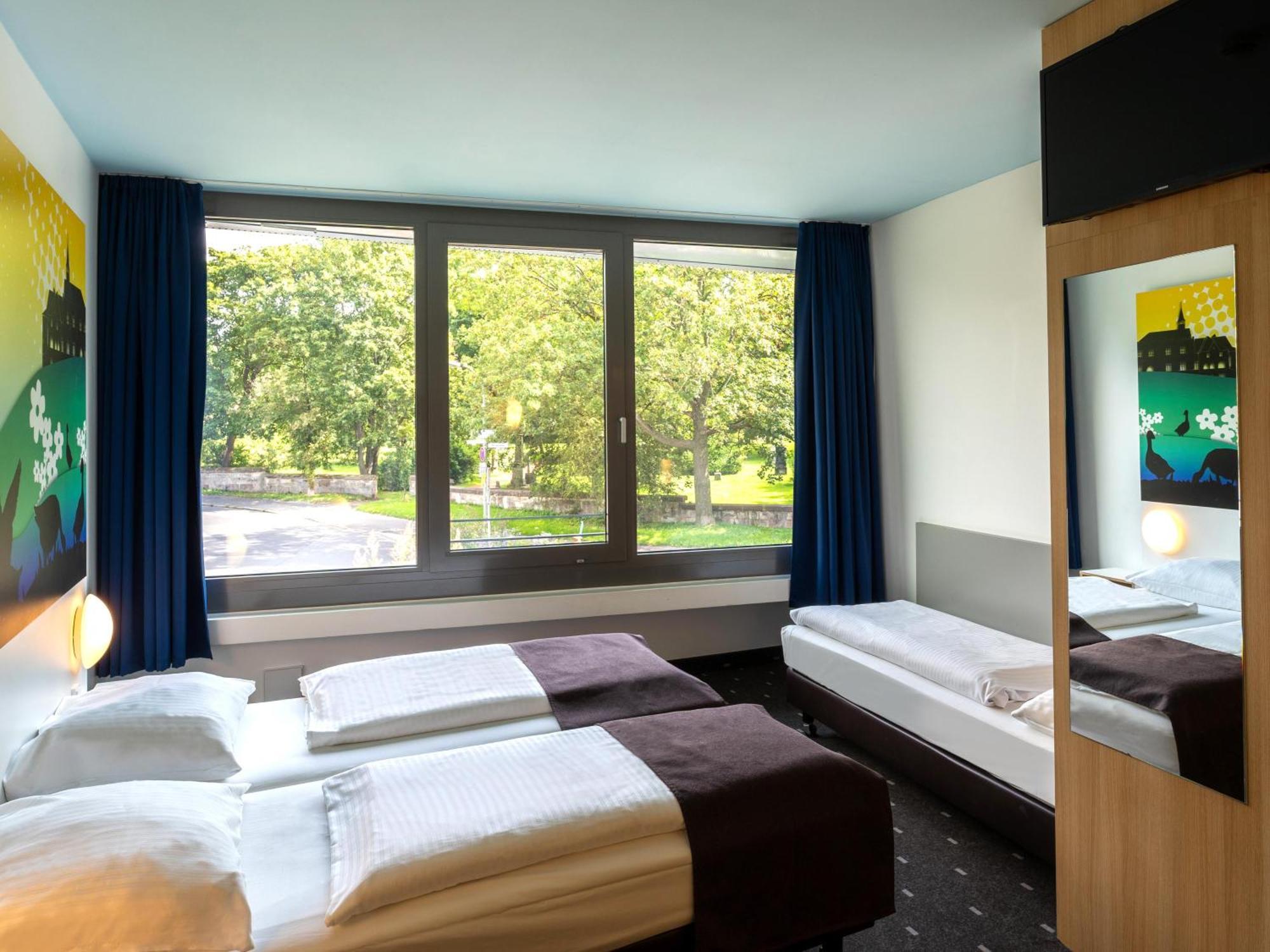 B&B Hotel Goettingen-City Экстерьер фото