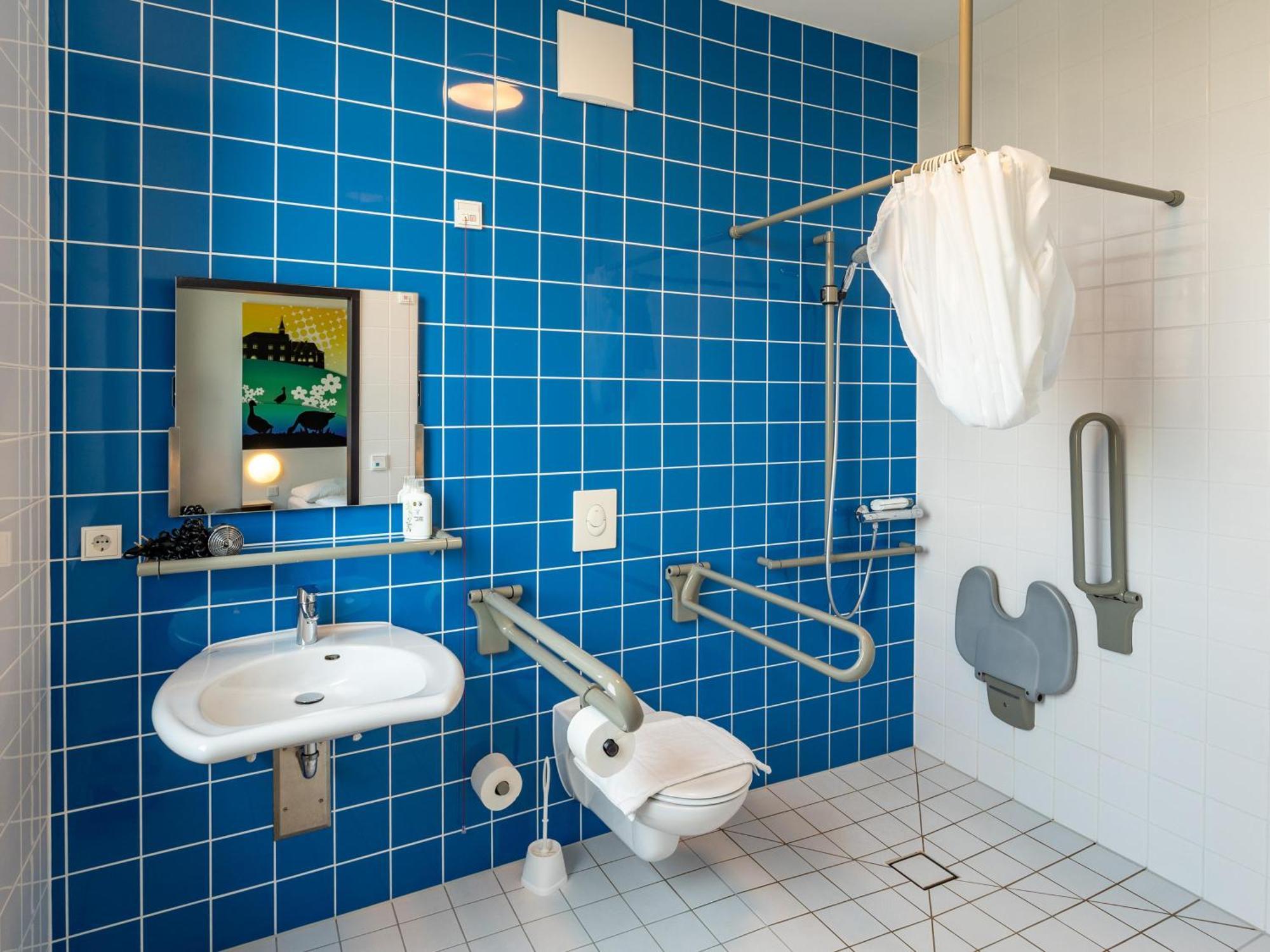 B&B Hotel Goettingen-City Экстерьер фото