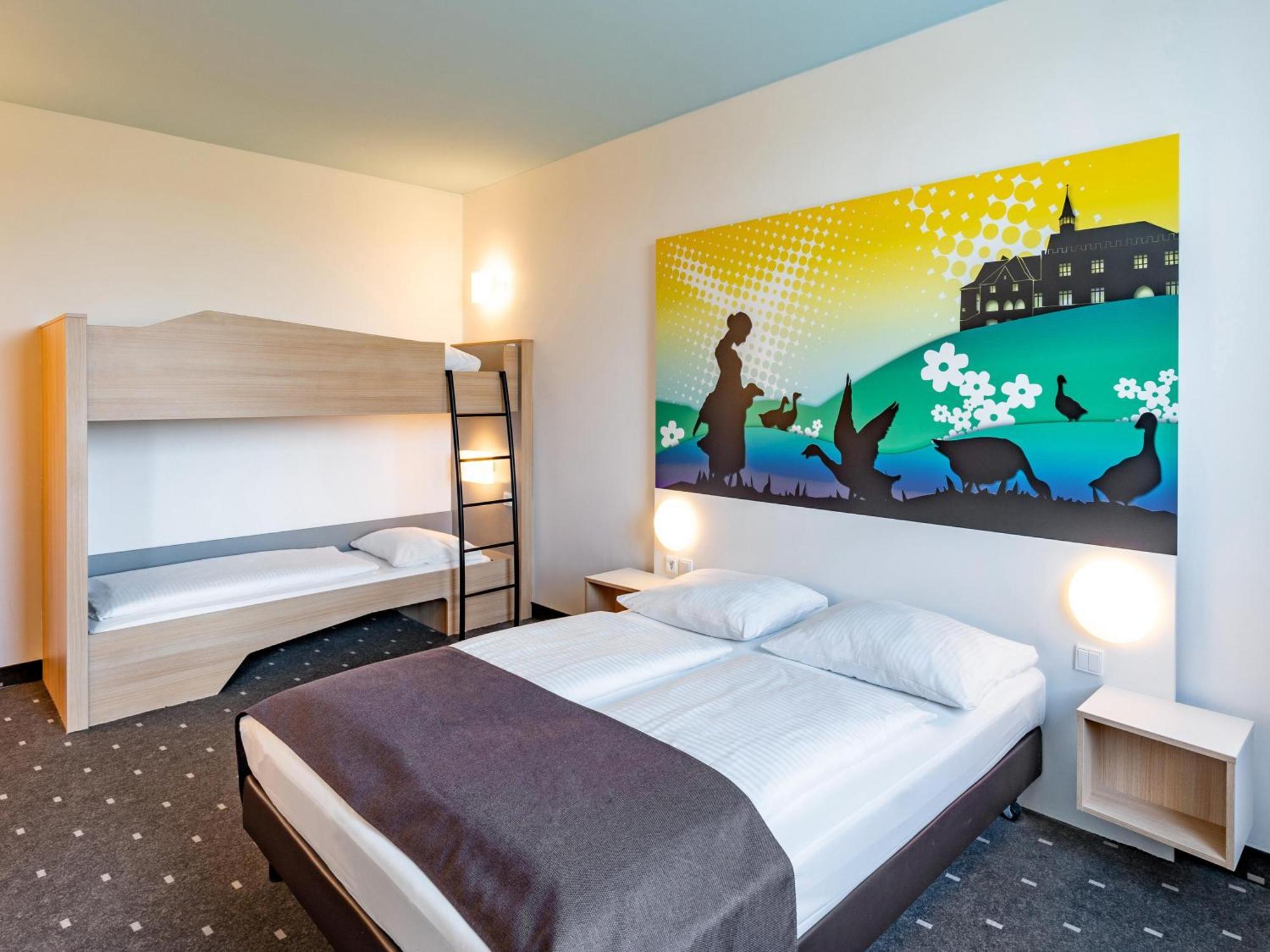 B&B Hotel Goettingen-City Экстерьер фото