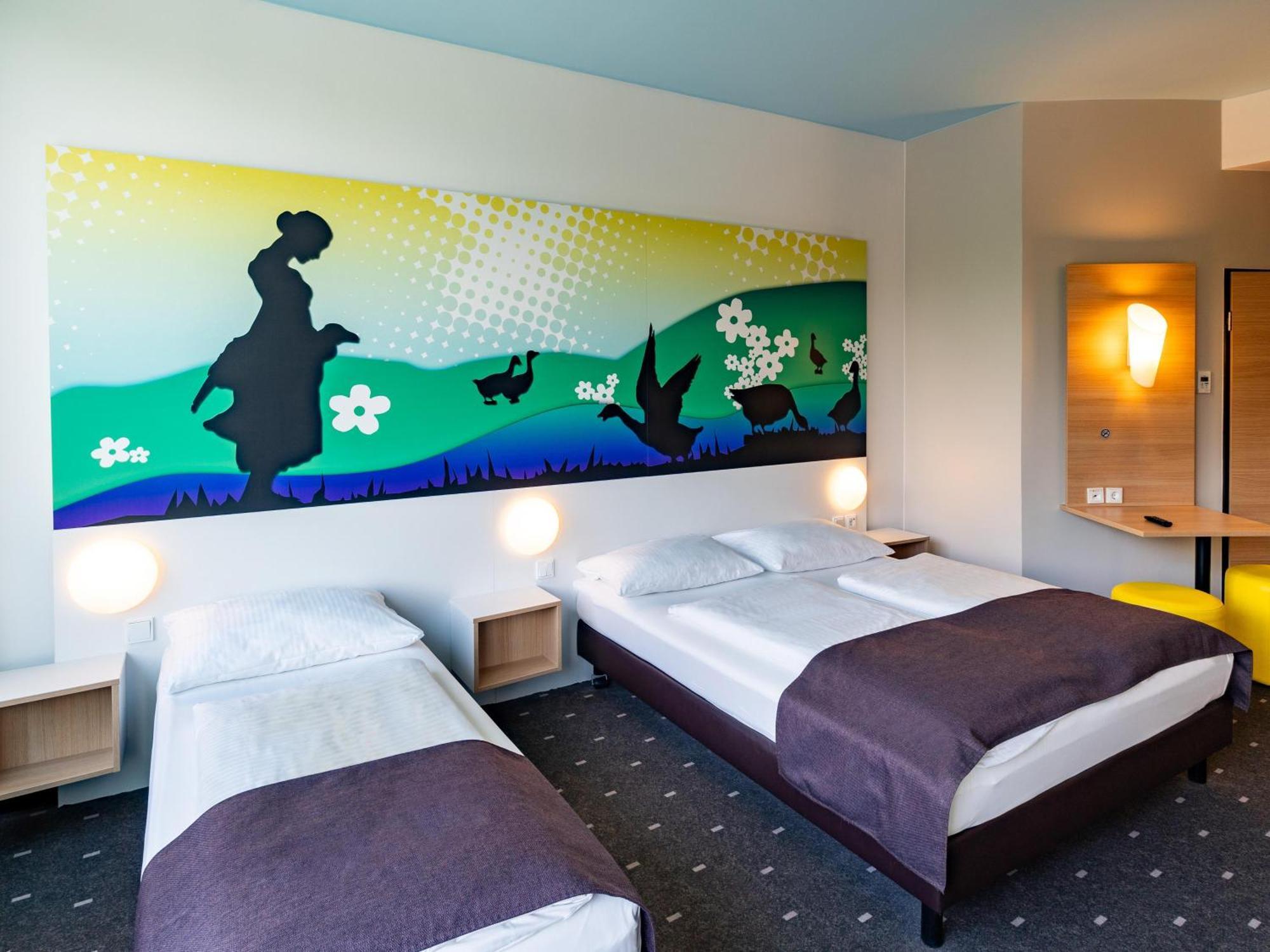 B&B Hotel Goettingen-City Экстерьер фото
